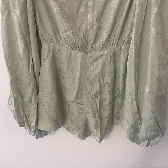 Lovers + Friends Gabriela Jacquard Balloon Sleeve Floral Romper 37419 - Picture 9 of 11